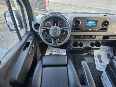 2024 Mercedes-Benz Sprinter 2500   - Photo 19 - Miami, FL 33147