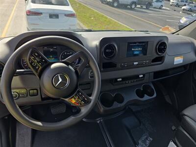 2024 Mercedes-Benz Sprinter 2500   - Photo 7 - Miami, FL 33147