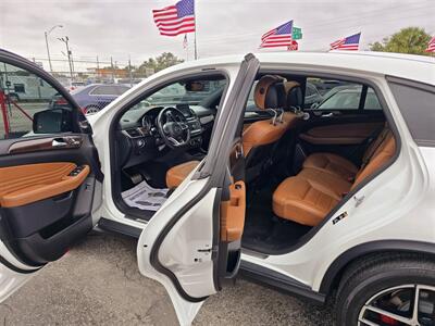 2019 Mercedes-Benz AMG GLE 43   - Photo 17 - Miami, FL 33147