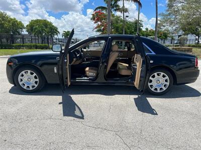 2011 Rolls-Royce Ghost   - Photo 2 - Miami, FL 33147