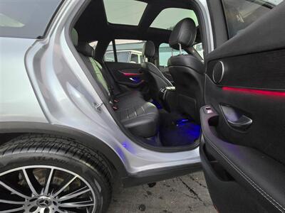 2022 Mercedes-Benz GLC GLC 300 4MATIC - Photo 19 - Miami, FL 33147