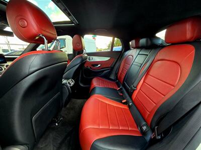 2020 Mercedes-Benz GLC GLC 300 4MATIC - Photo 6 - Miami, FL 33147