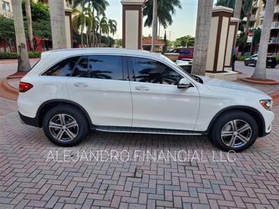 2016 Mercedes-Benz GLC GLC 300 4MATIC   - Photo 3 - Miami, FL 33147