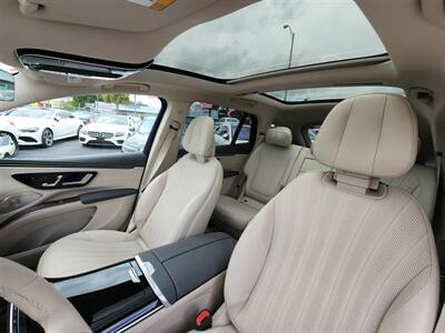 2023 Mercedes-Benz EQS EQS 450 4MATIC   - Photo 2 - Miami, FL 33147