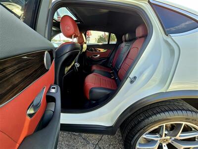 2021 Mercedes-Benz GLC GLC 300 4MATIC   - Photo 25 - Miami, FL 33147