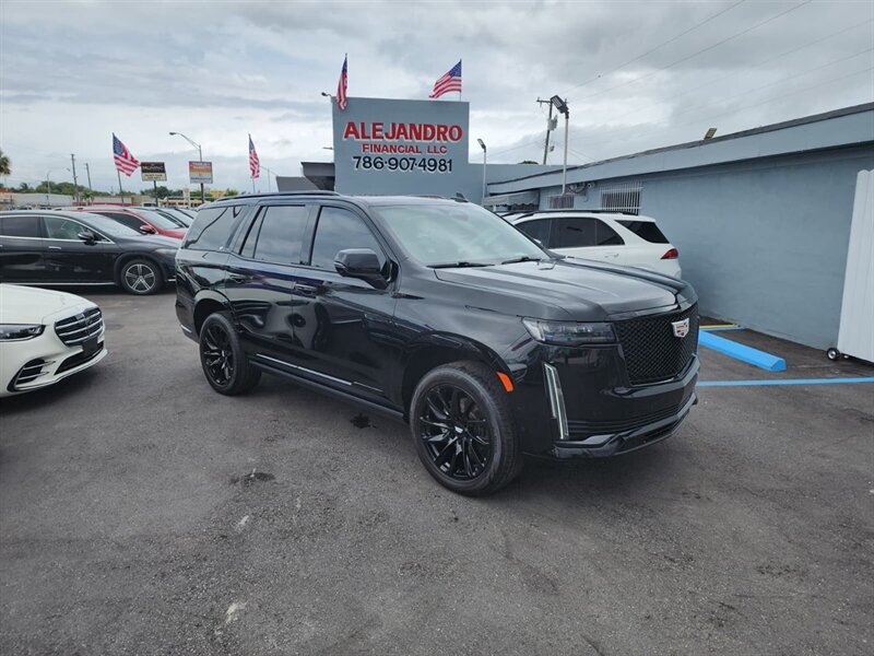 2022 Cadillac Escalade 4WD Sport's photo