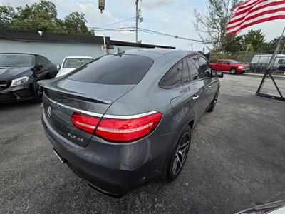 2019 Mercedes-Benz AMG GLE 43   - Photo 19 - Miami, FL 33147