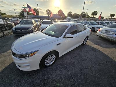 2016 Kia Optima LX   - Photo 13 - Miami, FL 33147