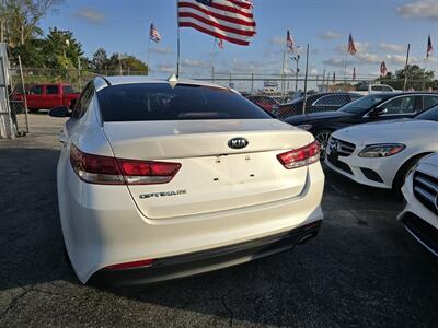 2016 Kia Optima LX   - Photo 15 - Miami, FL 33147