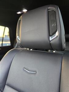 2022 Cadillac Escalade Luxury   - Photo 24 - Miami, FL 33147