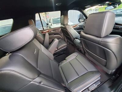 2022 Cadillac Escalade Luxury   - Photo 6 - Miami, FL 33147