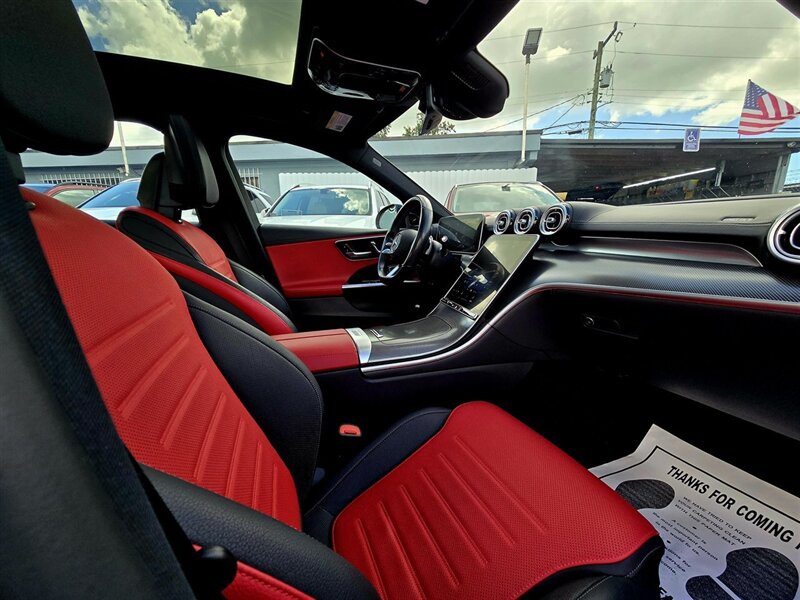 2025 Mercedes-Benz C 300  