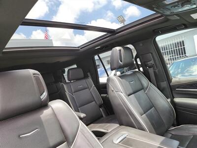 2022 Cadillac Escalade Sport   - Photo 7 - Miami, FL 33147