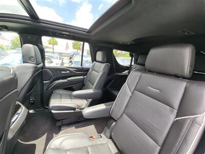 2022 Cadillac Escalade Sport   - Photo 2 - Miami, FL 33147