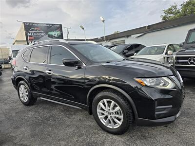 2019 Nissan Rogue SV   - Photo 8 - Miami, FL 33147