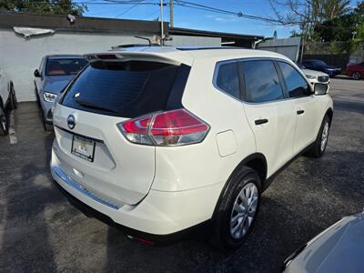 2016 Nissan Rogue SV   - Photo 3 - Miami, FL 33147