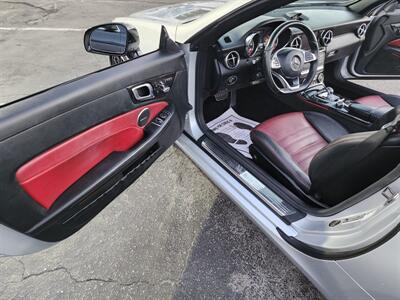 2018 Mercedes-Benz SLC SLC300R RDS   - Photo 3 - Miami, FL 33147