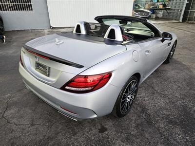 2018 Mercedes-Benz SLC SLC300R RDS   - Photo 13 - Miami, FL 33147