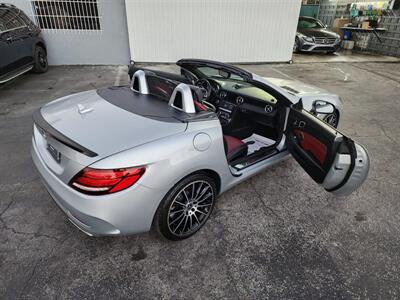 2018 Mercedes-Benz SLC SLC300R RDS   - Photo 23 - Miami, FL 33147