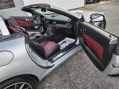 2018 Mercedes-Benz SLC SLC300R RDS   - Photo 24 - Miami, FL 33147