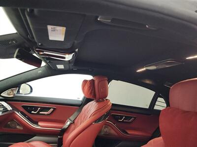 2022 Mercedes-Benz S 580 4MATIC   - Photo 13 - Miami, FL 33147