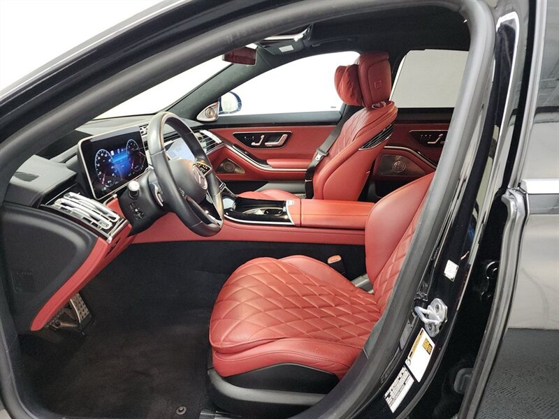 2022 Mercedes-Benz S 580 4MATIC   - Photo 1 - Miami, FL 33147