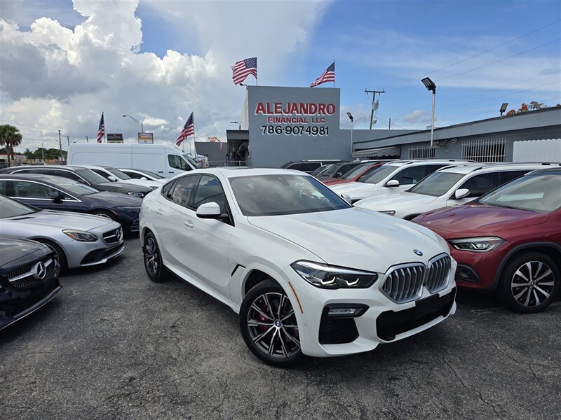 2021 BMW X6 xDrive40i  