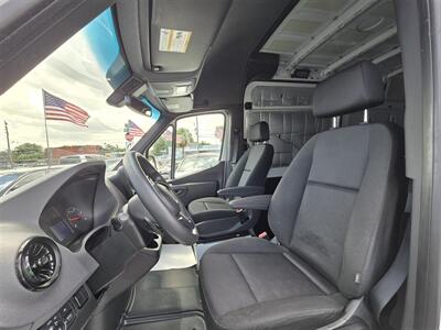2020 Mercedes-Benz Sprinter 2500   - Photo 18 - Miami, FL 33147