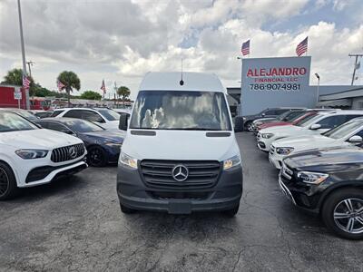 2020 Mercedes-Benz Sprinter 2500   - Photo 3 - Miami, FL 33147