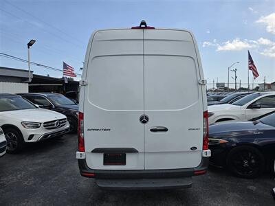 2020 Mercedes-Benz Sprinter 2500   - Photo 7 - Miami, FL 33147