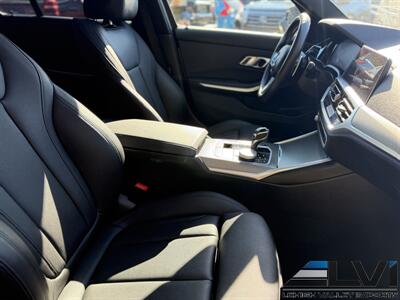 2020 BMW 330i xDrive - Photo 18 - Bethlehem, PA 18018