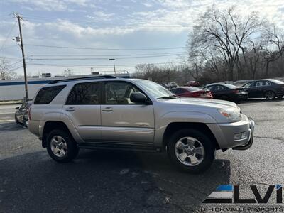 2004 Toyota 4Runner SR5   - Photo 11 - Bethlehem, PA 18018