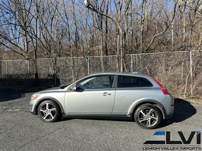 2013 Volvo C30 T5   - Photo 4 - Bethlehem, PA 18018