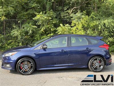 2016 Ford Focus ST - Photo 8 - Bethlehem, PA 18018
