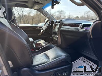 2018 Lexus GX 460   - Photo 24 - Bethlehem, PA 18018