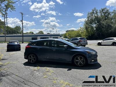 2018 Ford Focus ST   - Photo 8 - Bethlehem, PA 18018