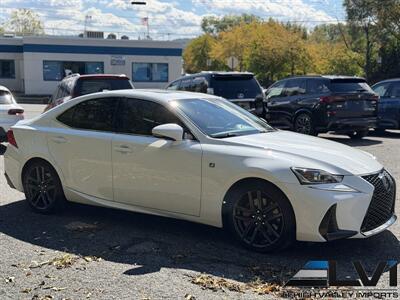 2018 Lexus IS 300 - Photo 6 - Bethlehem, PA 18018
