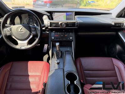2018 Lexus IS 300 - Photo 23 - Bethlehem, PA 18018