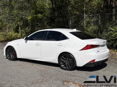 2018 Lexus IS 300 - Photo 10 - Bethlehem, PA 18018