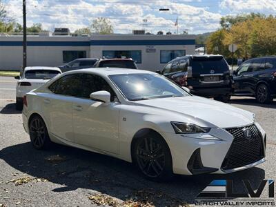 2018 Lexus IS 300 - Photo 5 - Bethlehem, PA 18018