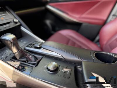 2018 Lexus IS 300 - Photo 17 - Bethlehem, PA 18018
