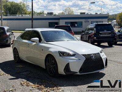 2018 Lexus IS 300 - Photo 4 - Bethlehem, PA 18018