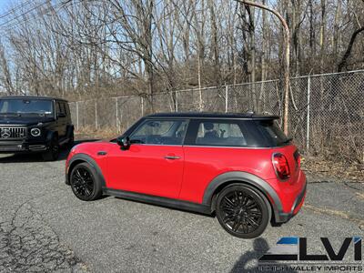 2022 MINI Hardtop 2 Door Cooper S   - Photo 11 - Bethlehem, PA 18018