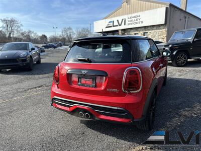 2022 MINI Hardtop 2 Door Cooper S   - Photo 8 - Bethlehem, PA 18018