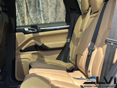 2016 Porsche Cayenne   - Photo 14 - Bethlehem, PA 18018