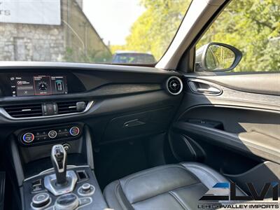 2020 Alfa Romeo Stelvio Sport   - Photo 29 - Bethlehem, PA 18018