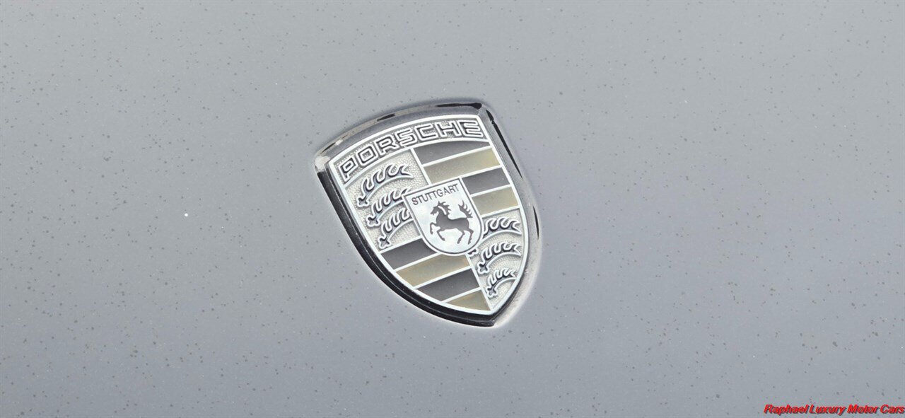 2012 Porsche Cayenne Turbo   - Photo 11 - Bremerton, WA 98312