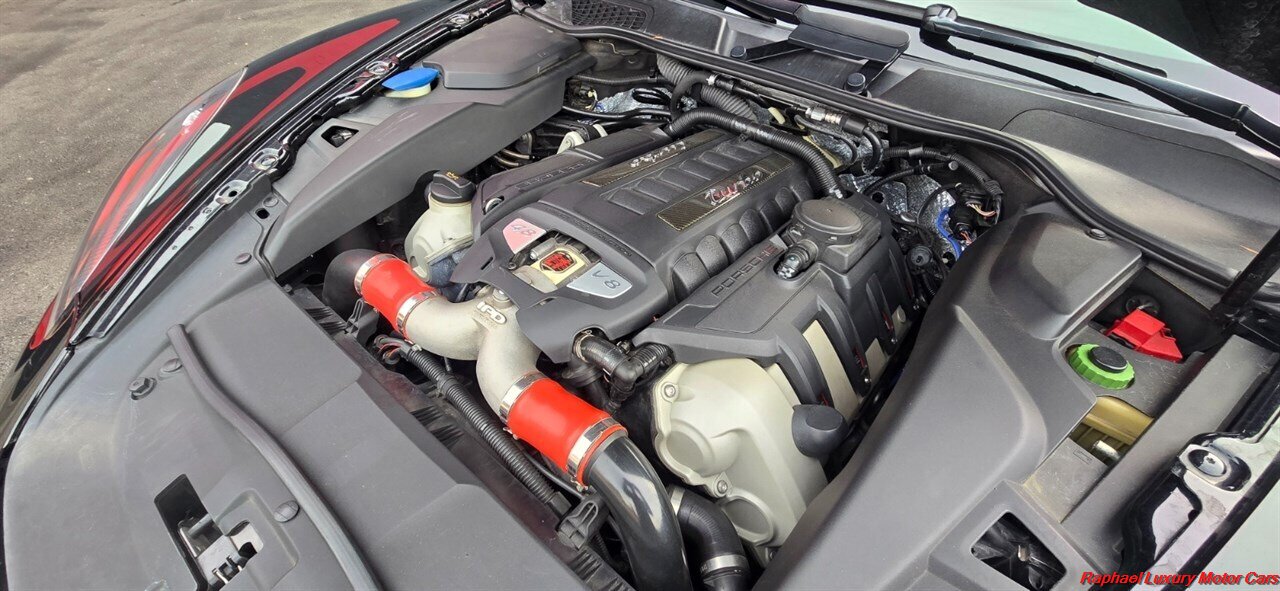 2012 Porsche Cayenne Turbo   - Photo 43 - Bremerton, WA 98312