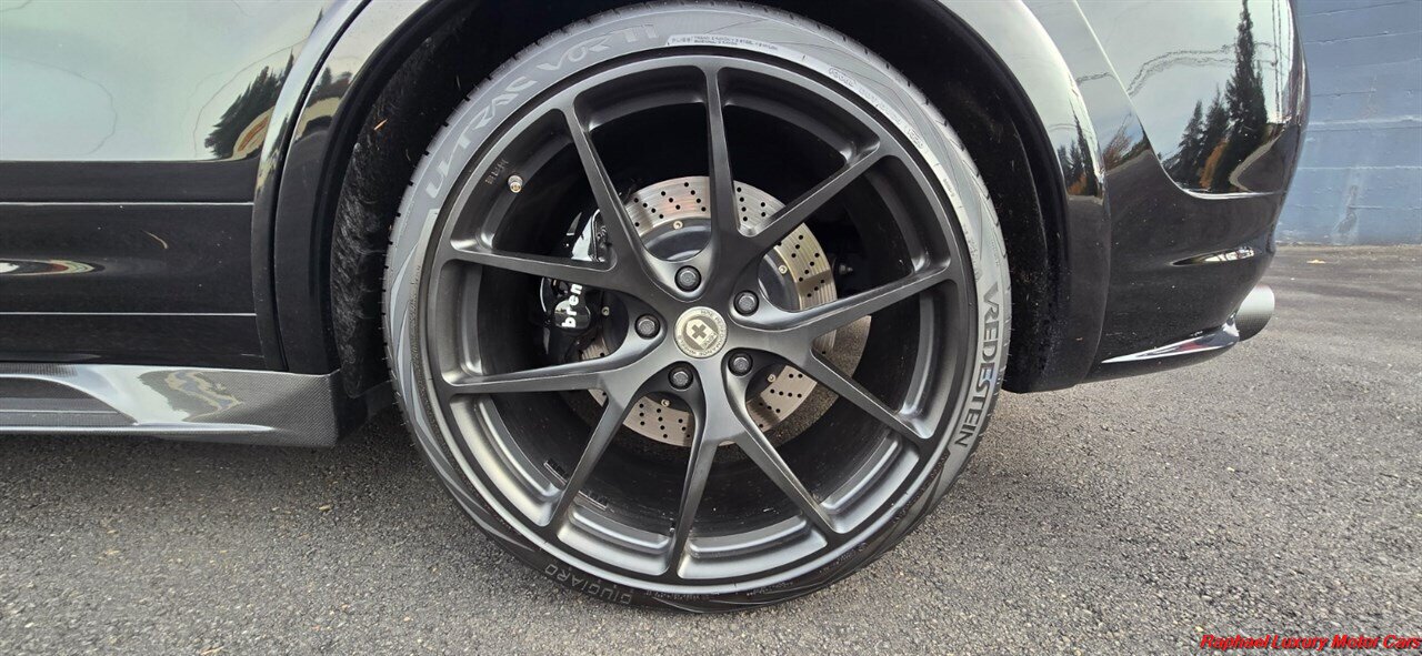 2012 Porsche Cayenne Turbo   - Photo 44 - Bremerton, WA 98312