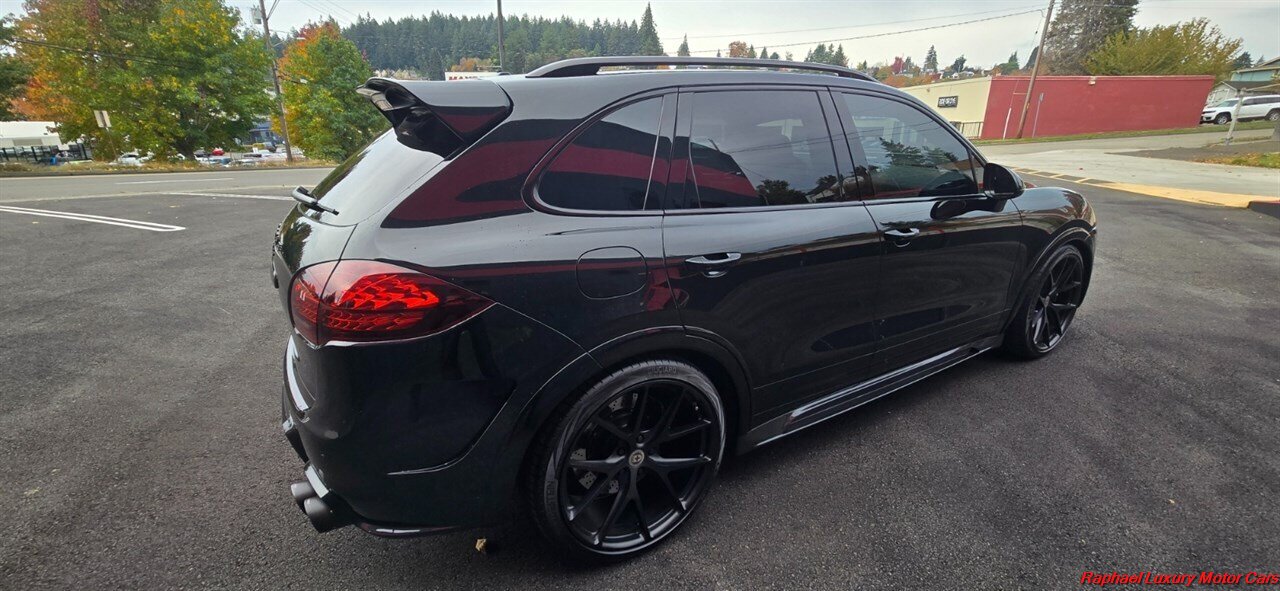 2012 Porsche Cayenne Turbo   - Photo 4 - Bremerton, WA 98312